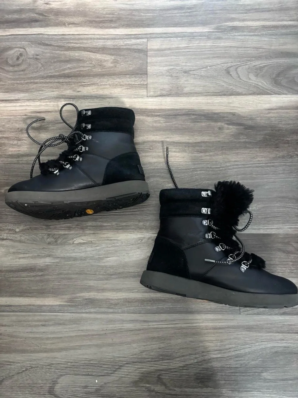 UGG Black Women's Faux Fur Lace-Up Winter Boots